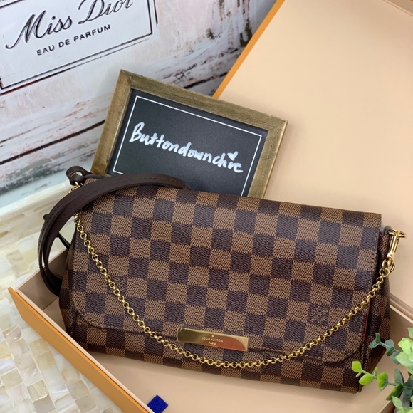 Louis Vuitton Handbags - 💯% Authentic Louis Vuitton Favorite MM